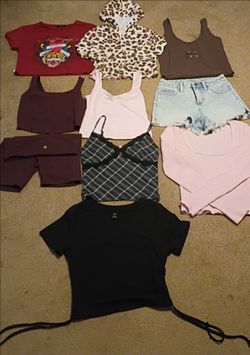 girls clothing bundle  size S/M