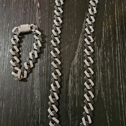 Stainless Steel  Black And Silver 22" Cuban Chain Necklace And 8 " Bracelet 