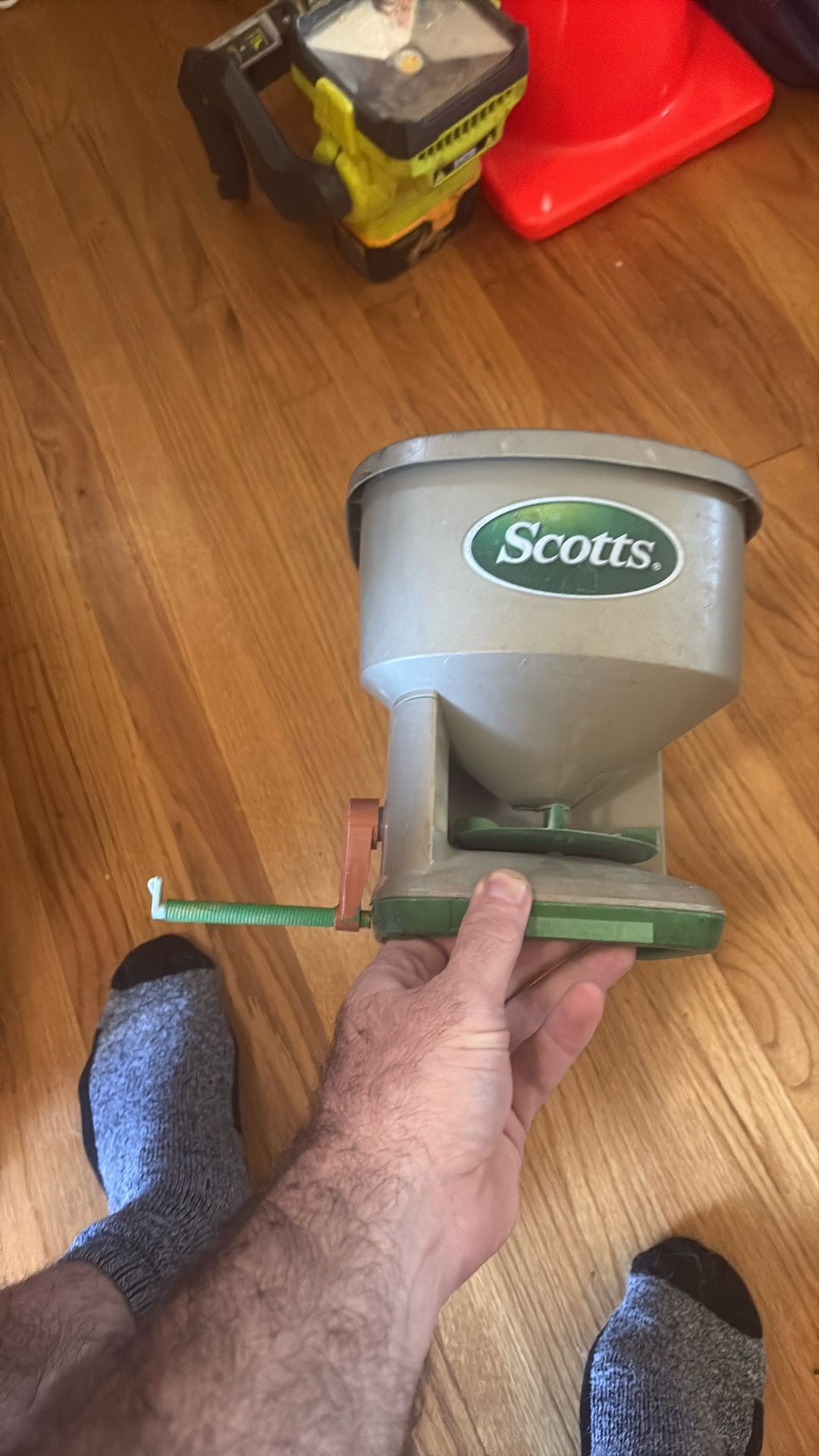 Used Scott’s Whirl Hand Powered Seed Spreader