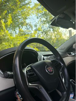 Cadillac SRX white