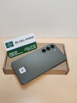 Samaung Galaxy S23 5G 128 GB Unlocked For Any Carrier 