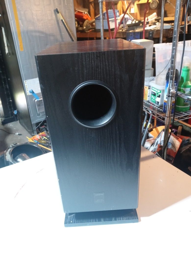 ONKYO powered subwoofer 75 Watts Skw-150