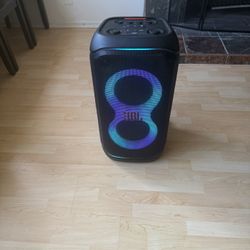 JBL PartyBox 320