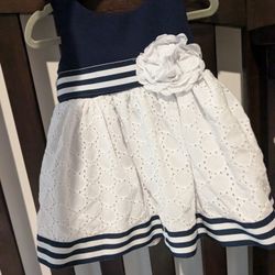 12 M Dress