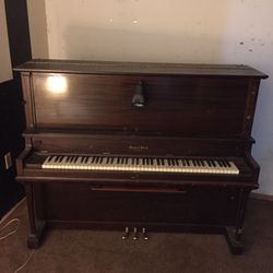 Free Mason And Risch Piano