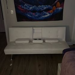 White Couch Futon 