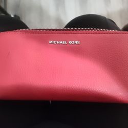 Michael Kors Wristlet Wallet