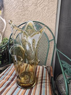 One Of A Kind Beautiful Hand Blown Glass Art Piece