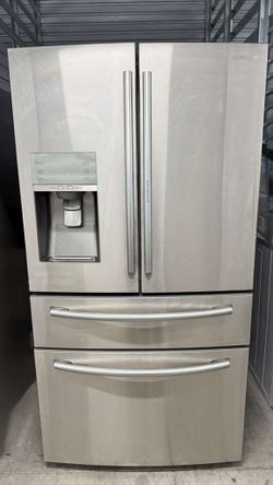 REFRIGERATOR