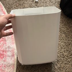 Mini Trash Can 