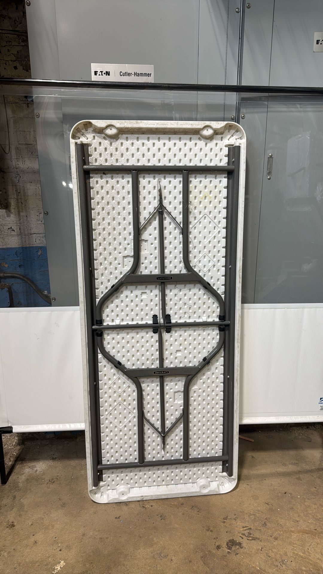 Foldable Table 6ft