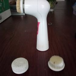 Etereauty Rechargeable Facial Brush