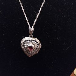 Sterling Siver Marcacite Garnet Locket Necklace 