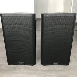 Qsc K12.2 Powered And Loud Speakers 