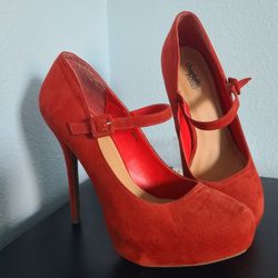 Red Charlotte Russe High Heel Shoes - Size 8