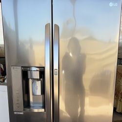 LG Refigerator 