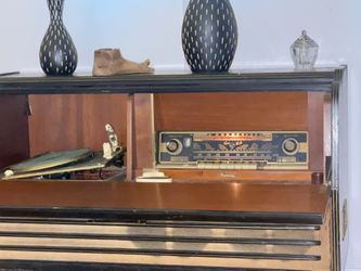 Old Antique Radio  Barcelona Typ 2340