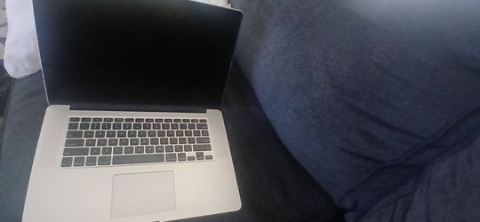 Apple MacBook Pro