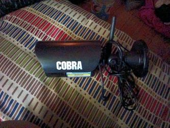 Cobra camera