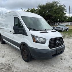 2015 Ford Transit