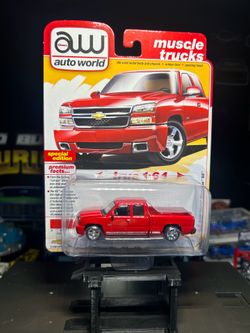 1:64 diecast Autoworld 454 SS Silverado cateye