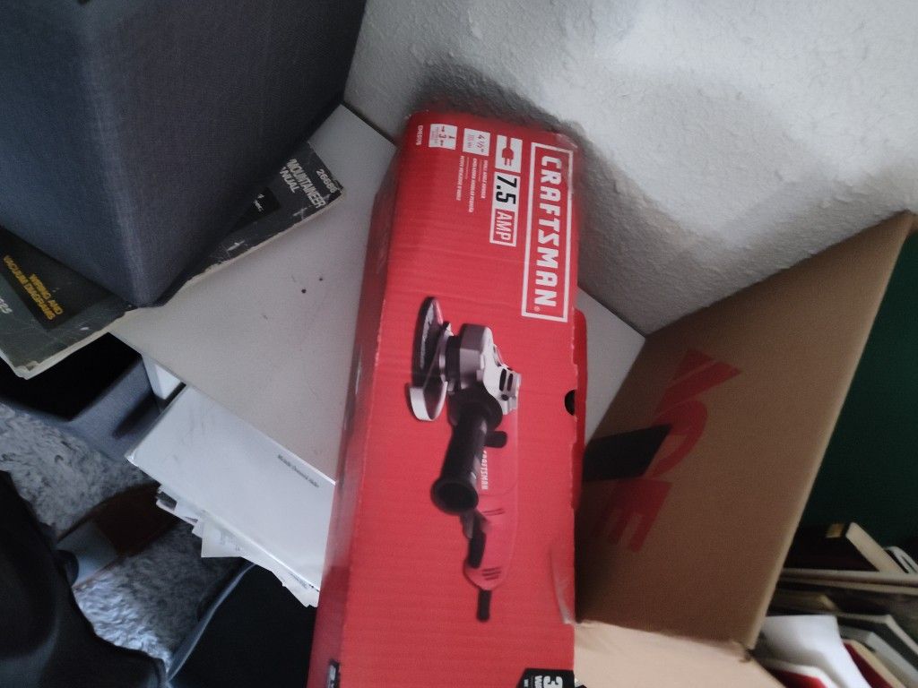Craftsman Angle Grinder, Never Used. 30$