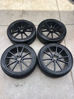 Koko Kuture 22in wheels 5x114.3 (5x4.5) Tires 265/40r22 Fit Ford Infiniti Lexus Toyota Hyundai Kia