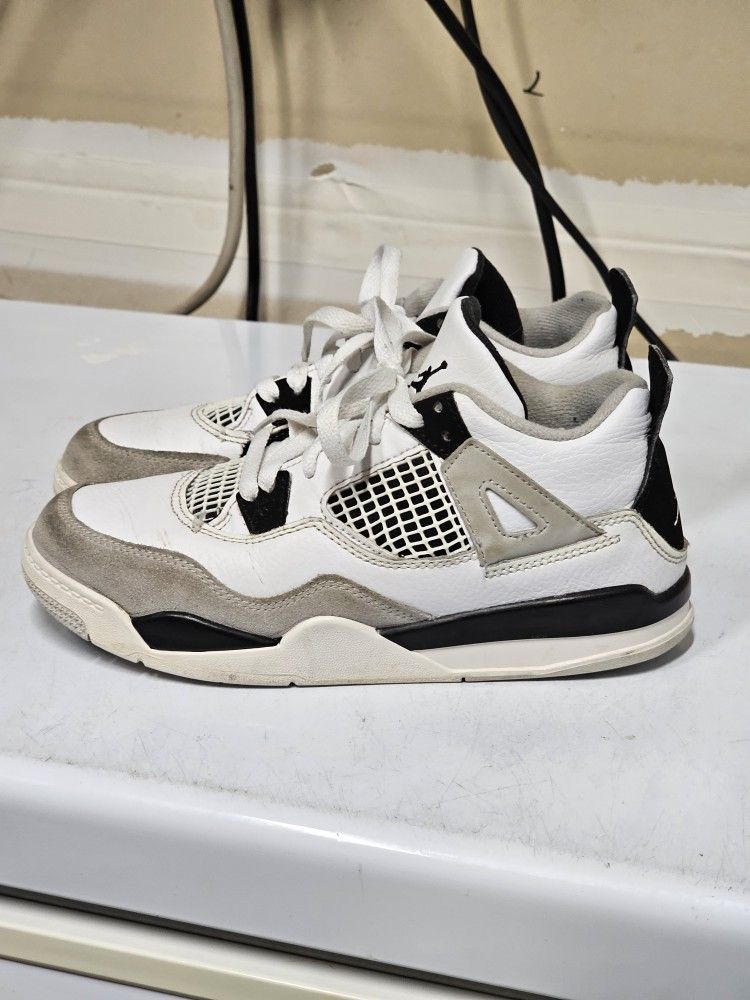 Jordan 4 Kids Retro Military Black *Youth Size 3Y* White Black Gray BQ7669-111