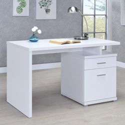 47'In Wide White office computer table with 2 Drawers
