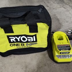 Ryobi 18v Charger and bag