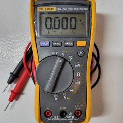 Fluke 115 Multimeter 