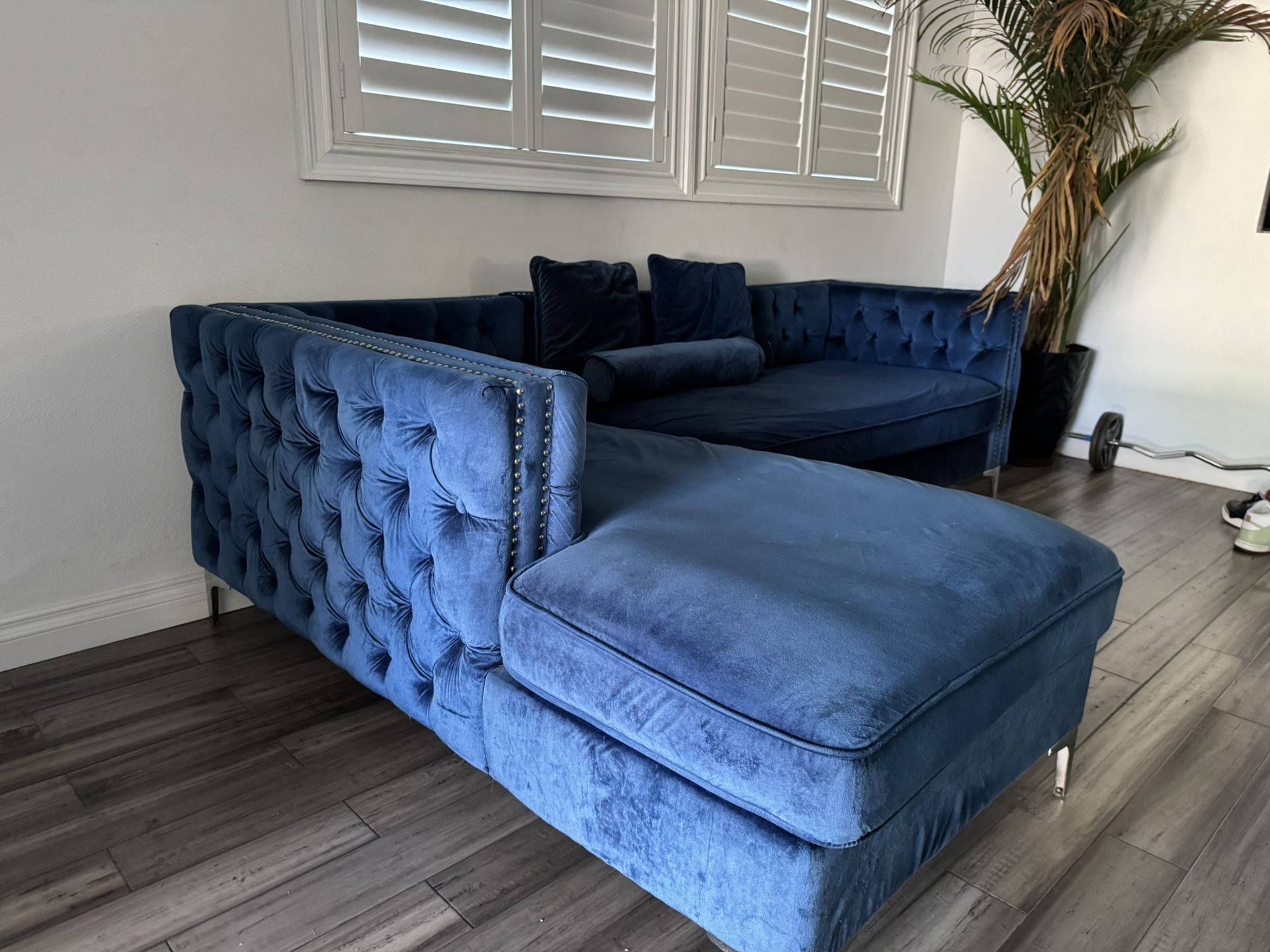 Sectional Couch