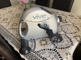 Vive Training Bicycle While Sitting