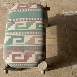  Make Up Chair With Cushion