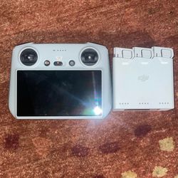 DJL RC Remote Control And Batteries