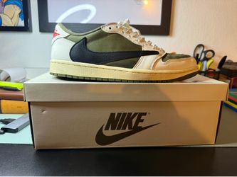 Travis Scott Jordan 1 reverse olive size 10