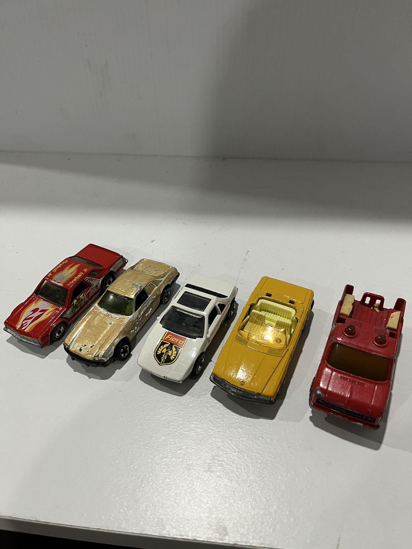 Vintage Die-Cast Toy Model Cars 5 pcs