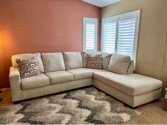 Ashley 2-piece sectional sofa