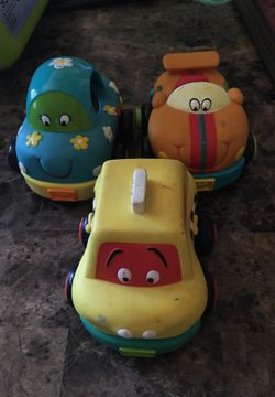 3 Car toys