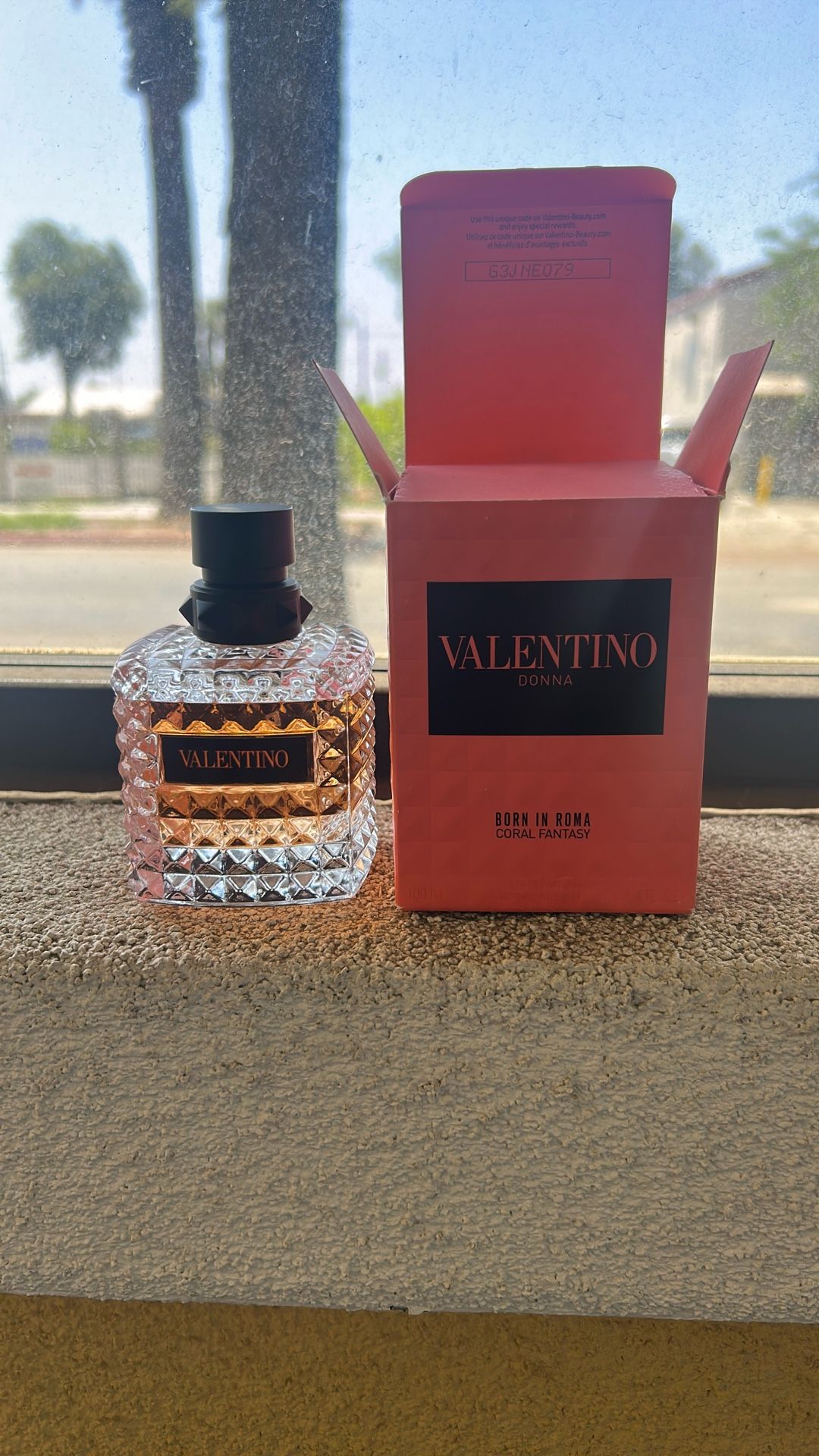 Valentino Donna Born In Roma For Women