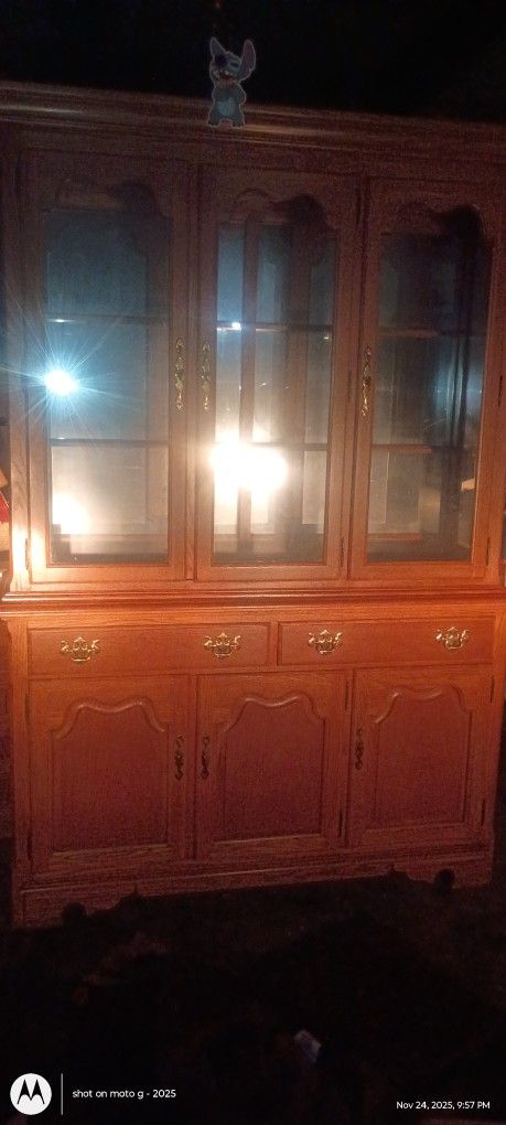 Thomasville China Cabinet