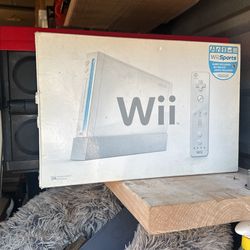2006 Wii Still In The Box Never Used