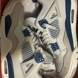Jordan 4 Military Blue