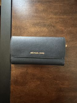 Michael Kors Trifold Wallet 
