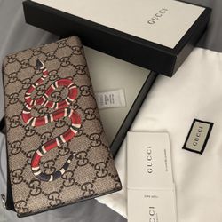 Authentic Gucci Gg Supreme Kingsnake Print Large Top Zip Wallet