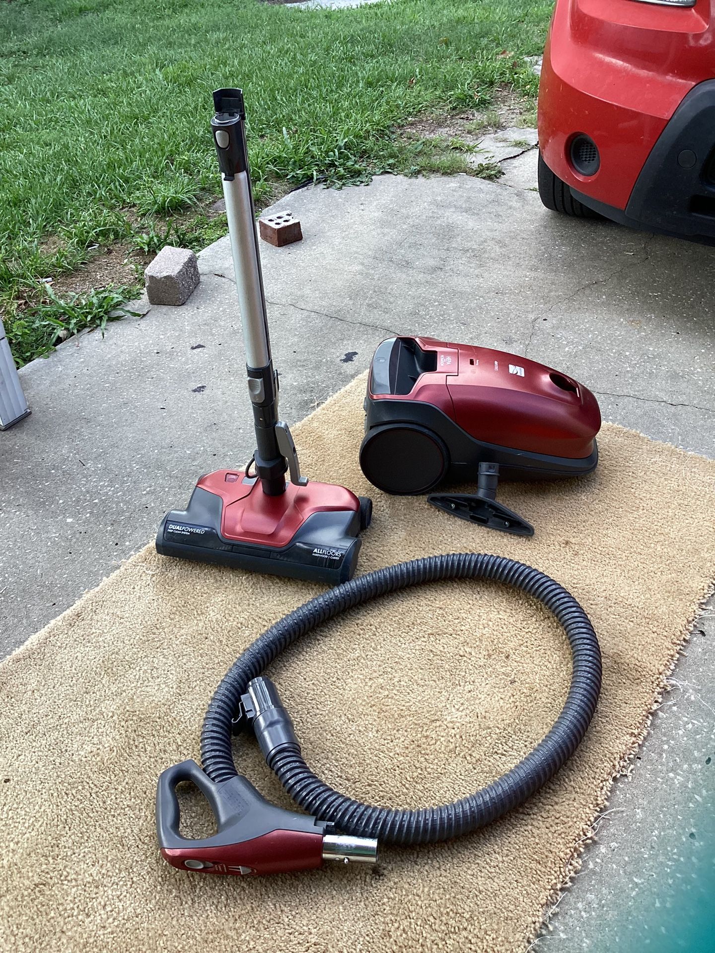 Kenmore 400 Series Dual Powered All Floors Canister Vacuum Like New