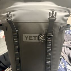 Yeti Hopper M20 Backpack Charcoal