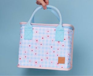 Somewhere Co lunch bag