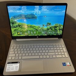 HP laptop Model 15-dy2073dx $450