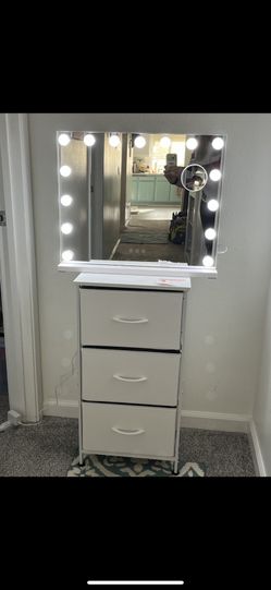 Brand New Vanity Mirror With Touch Screen Lights And Three Drawer Dresser 